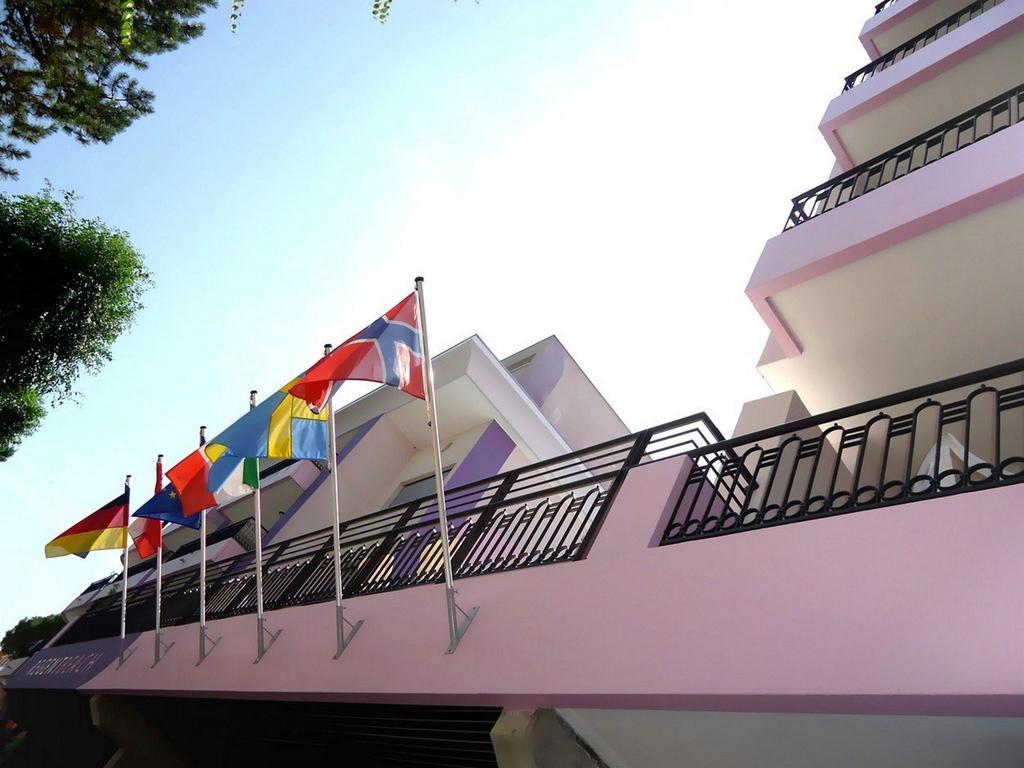 Residence Regent Beach Bibione Exterior photo